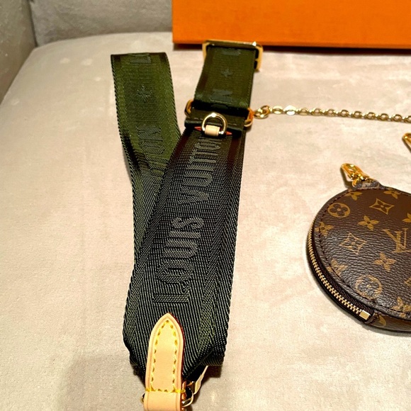 Louis Vuitton Handbags - Louis Vuitton Multi Pochette Accessoires Bandouliere Shoulder Strap - Green